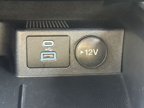 Used 2023 Ford Escape Active w/ Tech Pack #1 AWD/4WD image 22