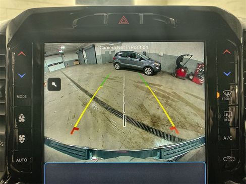 Used 2022 RAM 1500 Limited w/ Bed Utility Group image 15