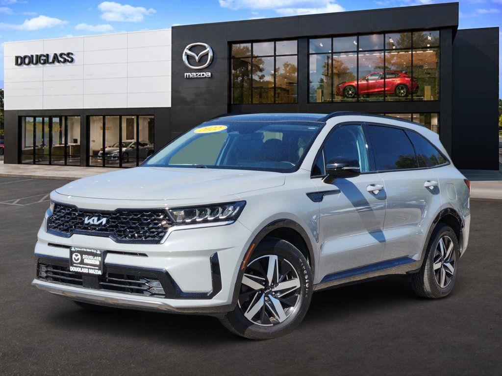 Used 2022 Kia Sorento EX w/ Panoramic Sunroof Package FWD image 1