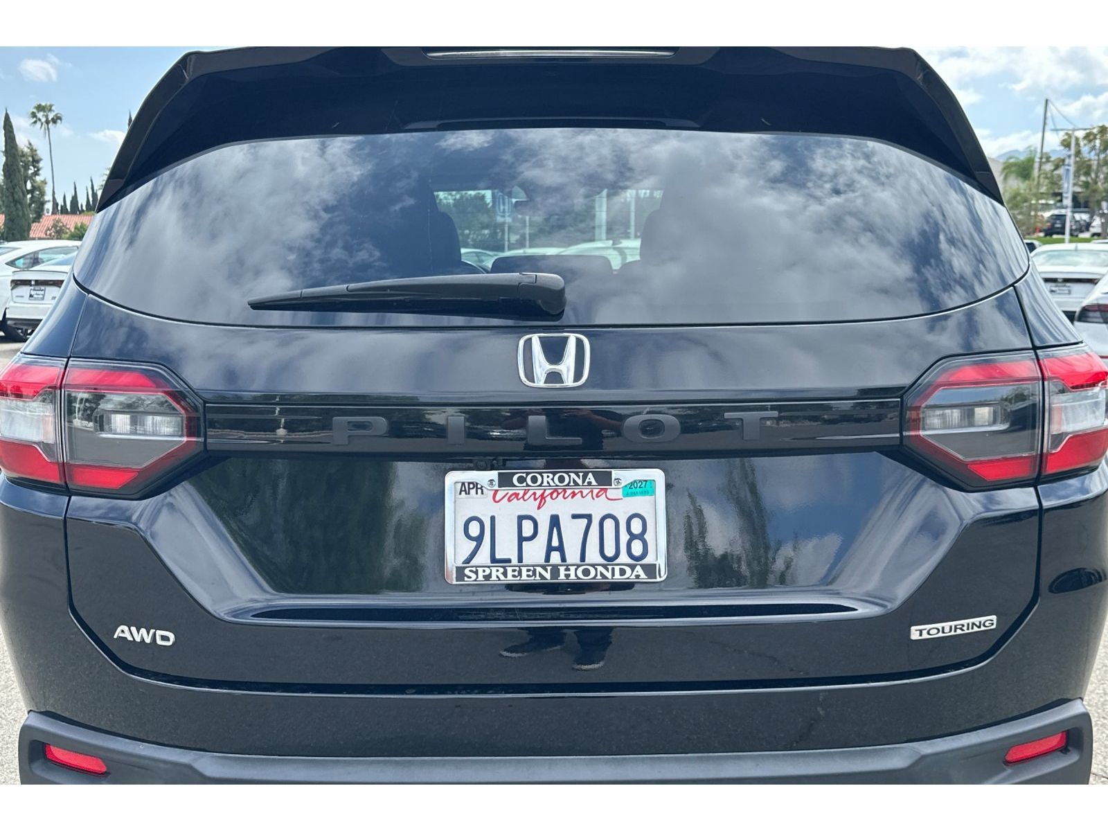 Used 2024 Honda Pilot Touring image 15