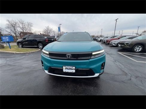 Used 2024 Honda Prologue Touring image 3