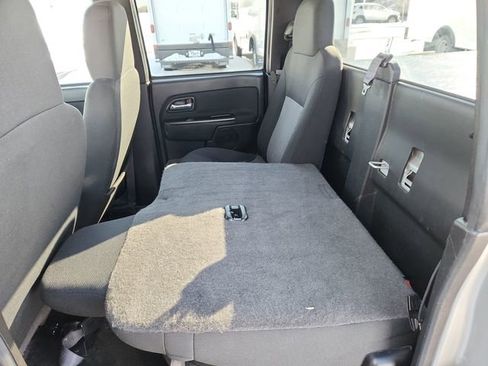 Used 2011 GMC Canyon SLE image 26