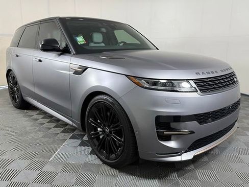 Used 2025 Land Rover Range Rover Sport Autobiography AWD/4WD image 10