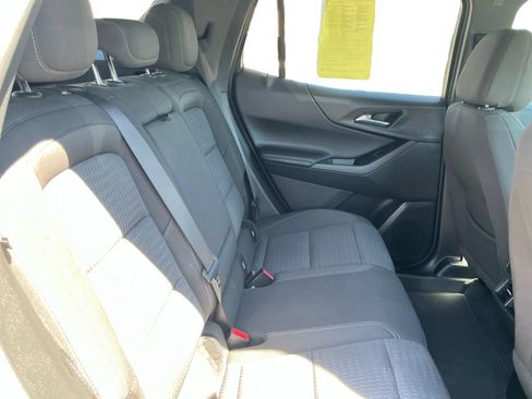 Used 2026 Chevrolet Equinox LT AWD/4WD image 19