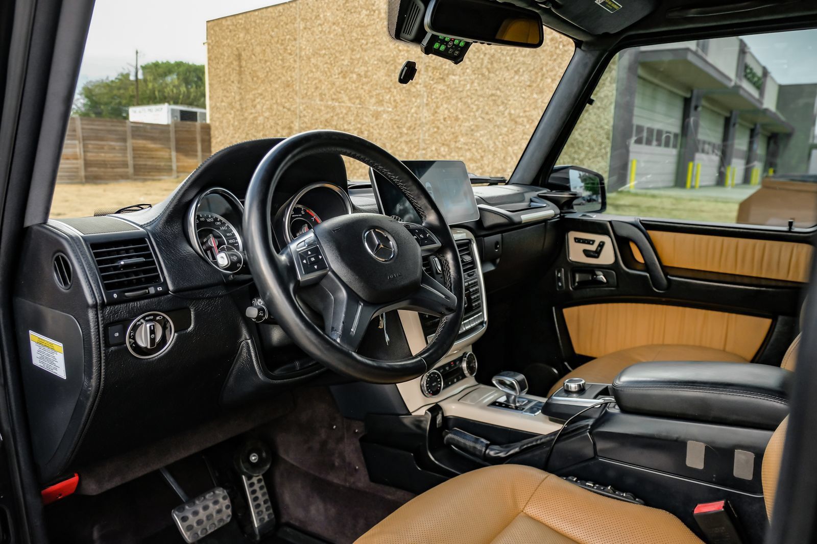 Used 2013 Mercedes-Benz G 63 AMG 4MATIC image 3