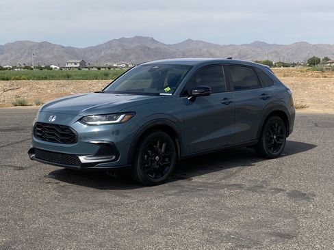 Used 2024 Honda HR-V Sport image 7