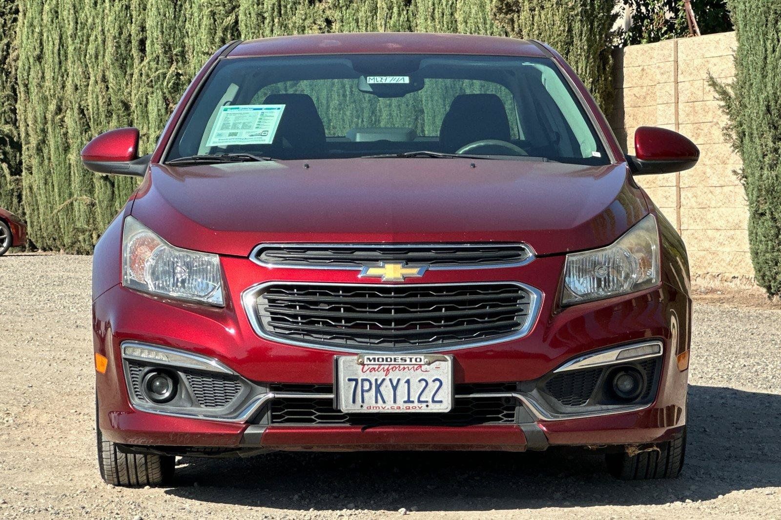 Used 2016 Chevrolet Cruze LT FWD image 9