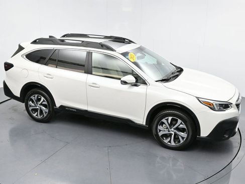 Used 2021 Subaru Outback Limited XT image 42
