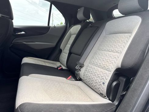 Used 2022 Chevrolet Equinox LS w/ LS Convenience Package FWD image 13