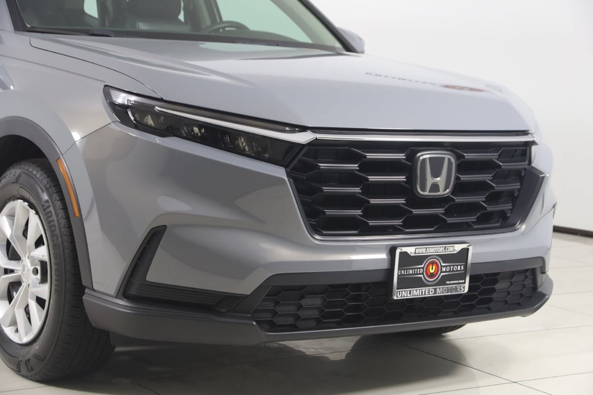 Used 2024 Honda CR-V LX image 27