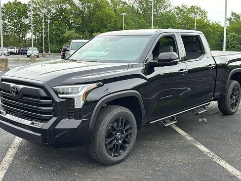 New 2026 Toyota Tundra Limited AWD/4WD image 3