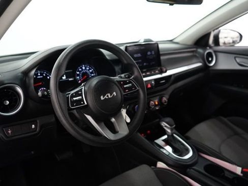 Used 2024 Kia Forte LXS image 16