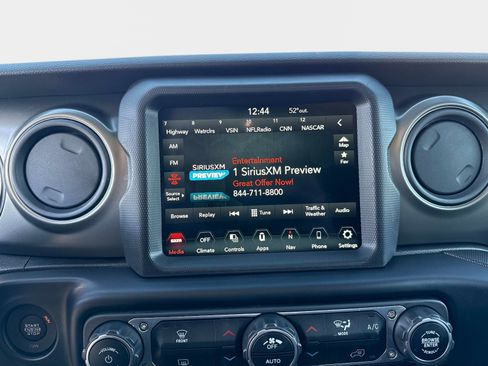 Certified 2023 Jeep Gladiator Sport image 23