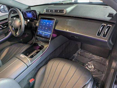 Certified 2022 Mercedes-Benz S 500 4MATIC image 22