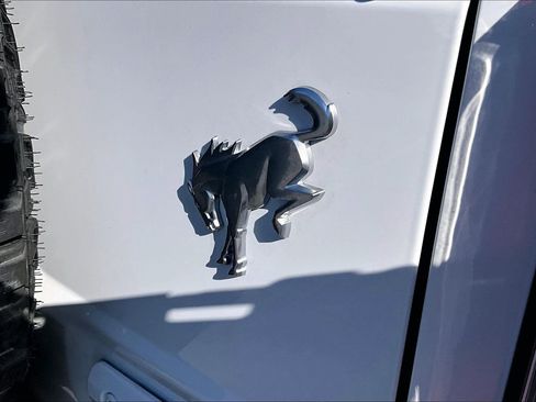 Used 2022 Ford Bronco Outer Banks w/ Sasquatch Package image 8