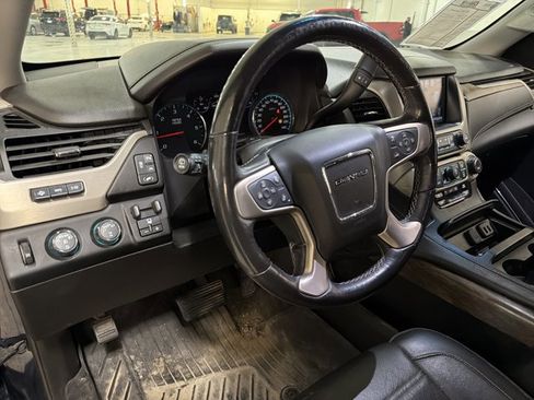Used 2018 GMC Yukon Denali w/ Open Road Package image 9