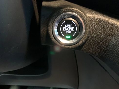 Used 2023 Chevrolet TrailBlazer RS image 26