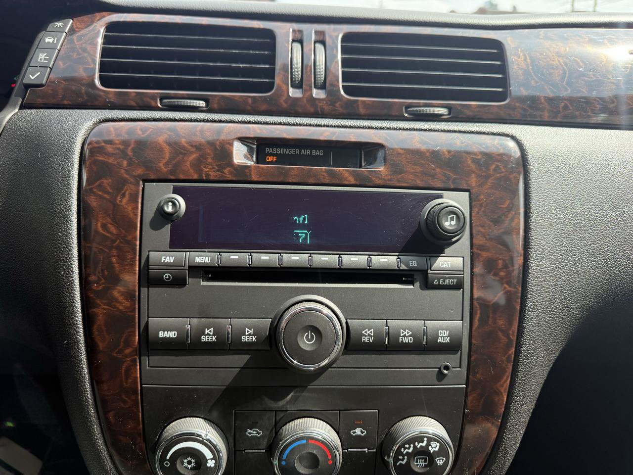 Used 2015 Chevrolet Impala Limited LS FWD image 10