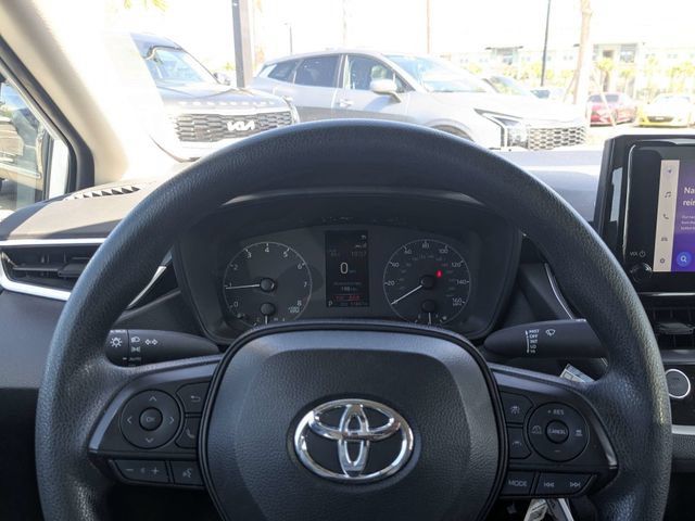 Used 2024 Toyota Corolla LE FWD image 27