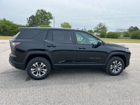 New 2026 Chevrolet Equinox LT w/ Safety and Technology Package AWD/4WD image 6