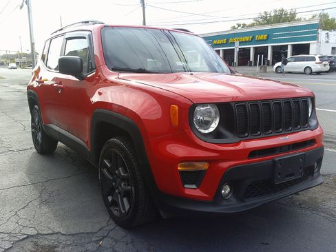 Used 2021 Jeep Renegade Latitude image 7
