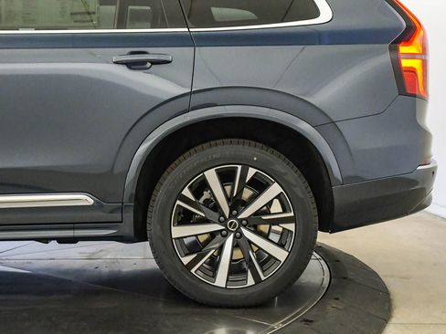 New 2026 Volvo XC90 T8 Core AWD/4WD image 10