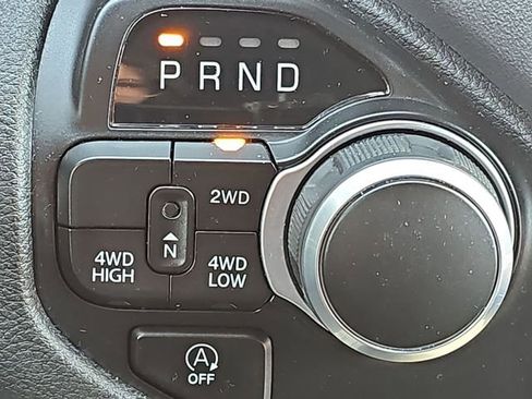 Used 2023 RAM 1500 Big Horn AWD/4WD image 17