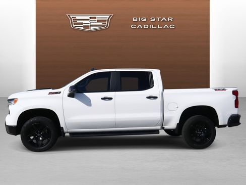 Used 2023 Chevrolet Silverado 1500 LT Trail Boss image 2