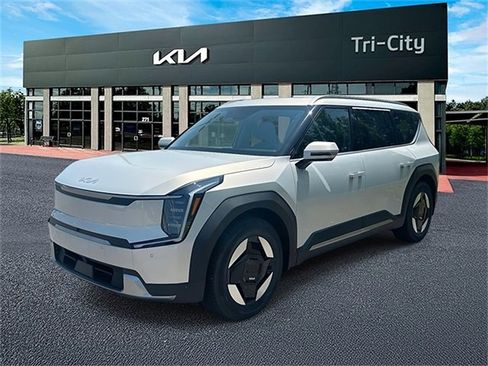 New 2026 Kia EV9 Wind image 2