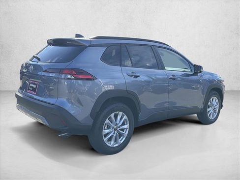 New 2026 Toyota Corolla Cross LE image 5