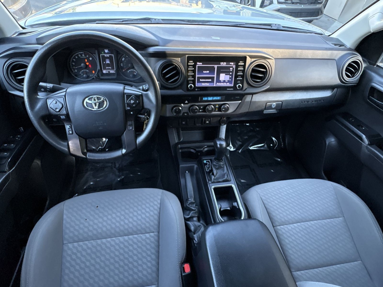 Used 2023 Toyota Tacoma SR AWD/4WD image 23
