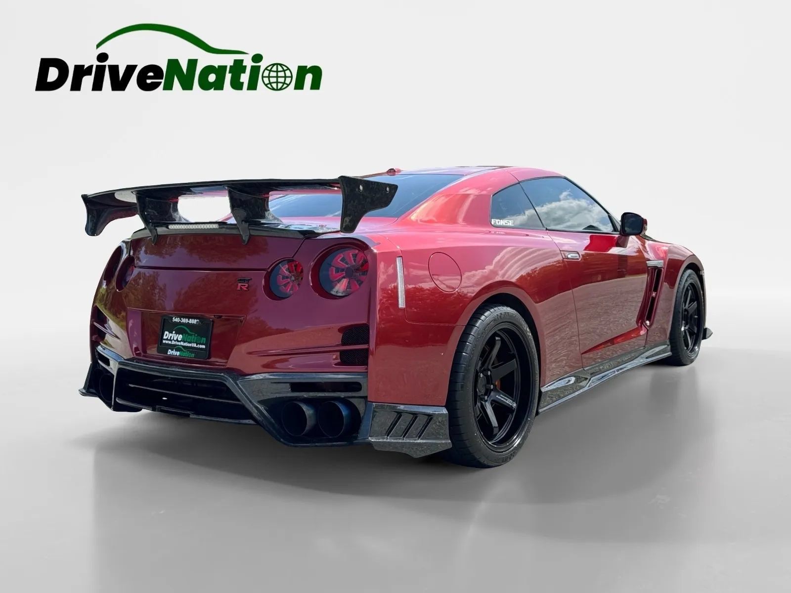 Used 2016 Nissan GT-R Premium AWD/4WD image 5