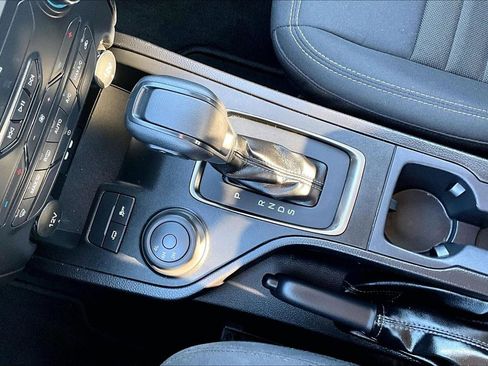 Used 2023 Ford Ranger XLT image 19