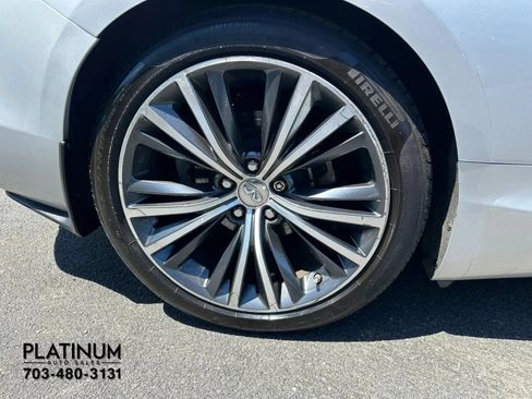 Used 2019 INFINITI Q60 3.0t Luxe w/ Essential Package AWD/4WD image 17