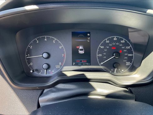 Used 2024 Toyota Corolla LE FWD image 15