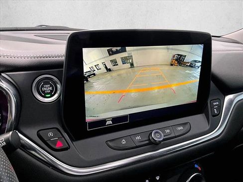 Used 2023 Chevrolet Blazer LT FWD image 23