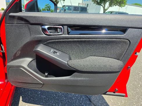 Used 2024 Honda Civic EX image 10