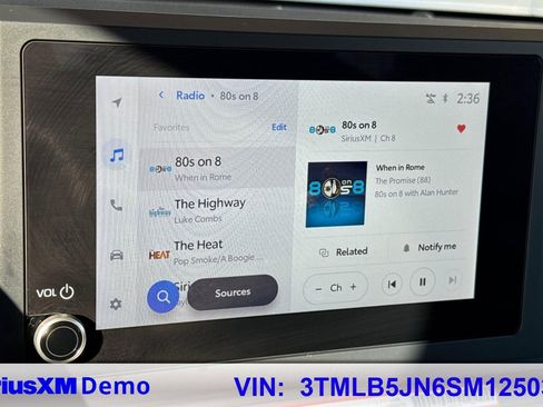 Certified 2025 Toyota Tacoma SR5 image 35