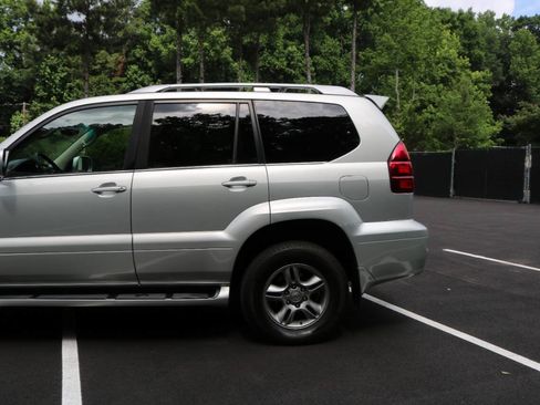 Used 2005 Lexus GX 470 AWD/4WD image 43