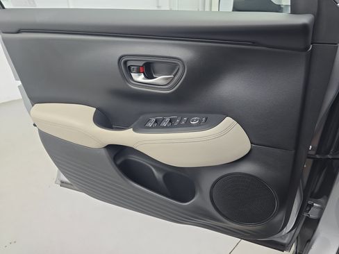 Certified 2024 Honda HR-V EX-L image 26