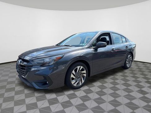 Used 2024 Subaru Legacy Limited AWD/4WD image 3