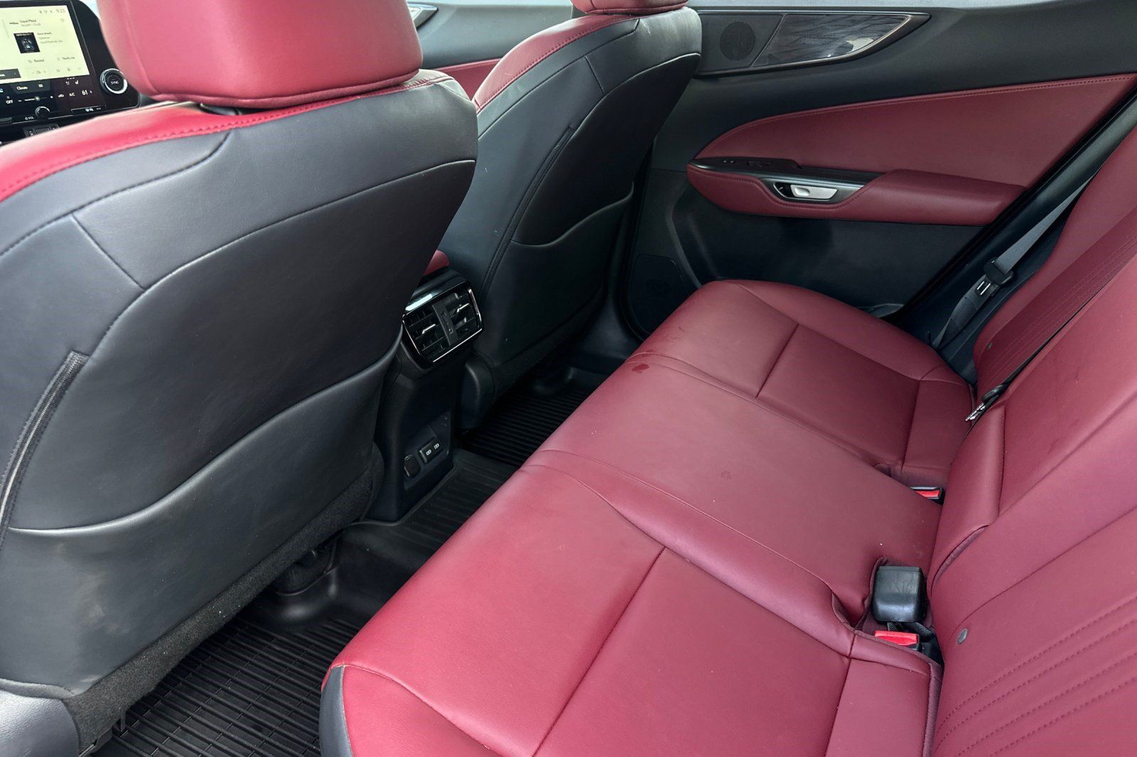 Certified 2026 Lexus NX 350 AWD w/ Accessory Package (2T) image 27