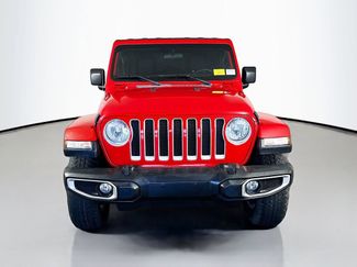 Used 2019 Jeep Wrangler Unlimited Sahara video 2