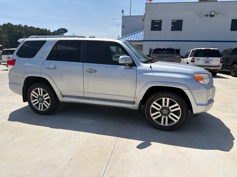 Used 2011 Toyota 4Runner Limited AWD/4WD image 11