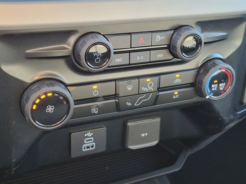 New 2026 Ford F250 XLT w/ FX4 Off-Road Package image 17