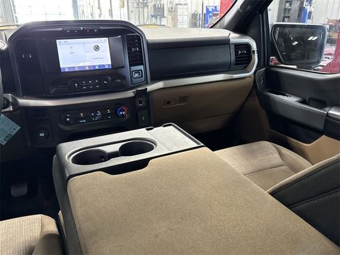 Used 2023 Ford F150 XLT image 26