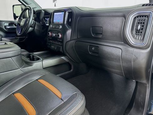 Used 2020 GMC Sierra 2500 AT4 w/ AT4 Premium Package image 34