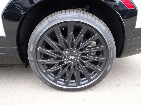 New 2025 Hyundai Santa Fe Calligraphy image 3