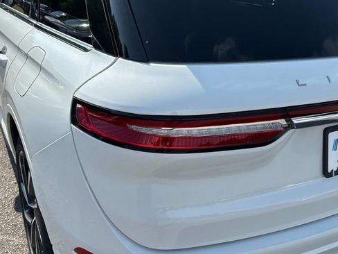 New 2025 Lincoln Corsair Grand Touring w/ Rear Removable Package Tray AWD/4WD image 11