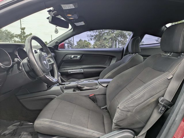 Used 2016 Ford Mustang Coupe RWD image 19